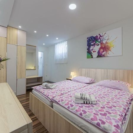 Apartment Eva- Modern Central Place Pula Luaran gambar